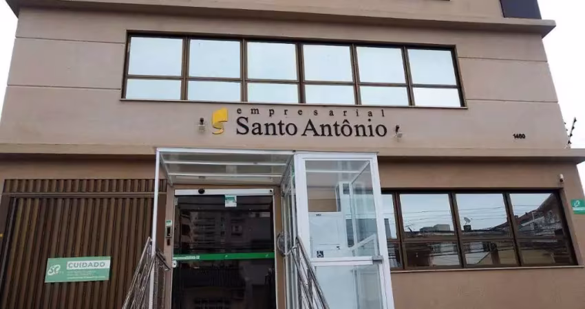 Sala comercial à venda na Rua Santo Antônio, Barreiros, São José