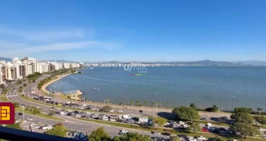 Apartamentos em Agronômica
