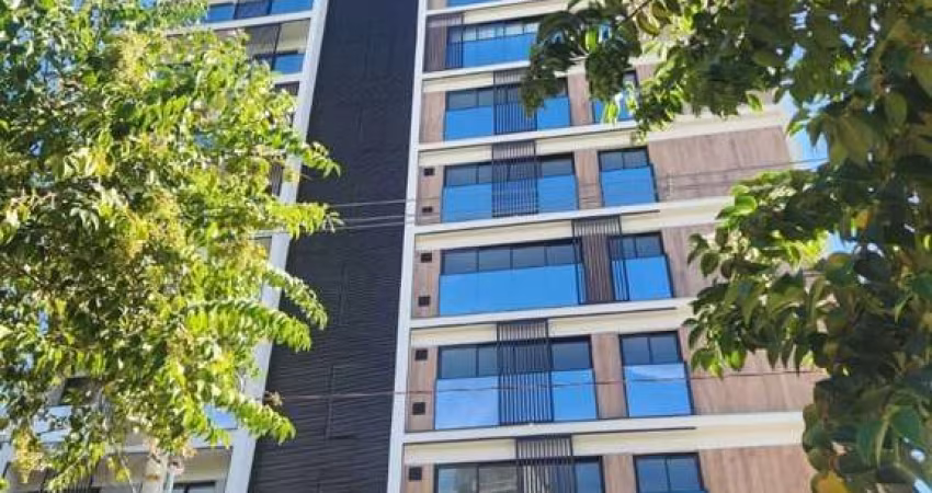 Apartamento Centro de Florianópolis com  2 suítes