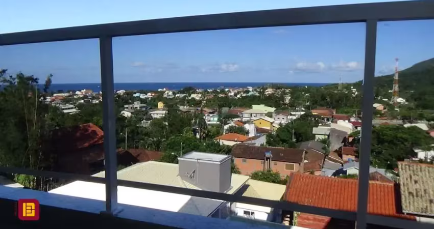Casa Residencial em Armação do Pântano do Sul