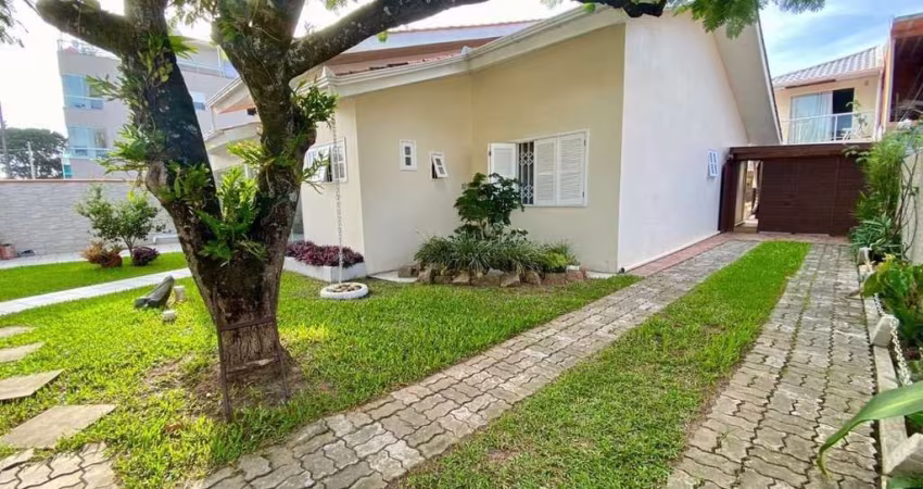 Casa Residencial em Ingleses