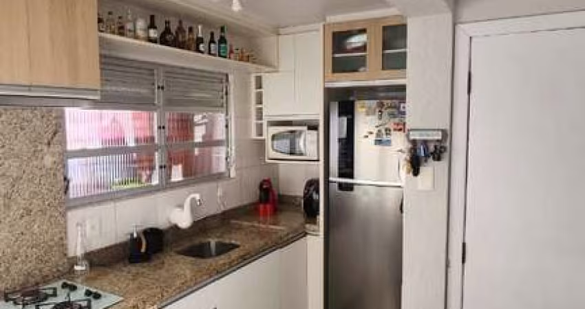 Apartamento de 02 dormitório no bairro Ipiranga em São José SC