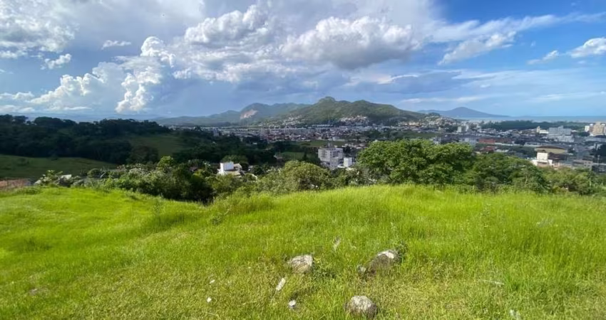 Terreno com VISTA MAR de 10.100 m², no bairro Boa Vista, em Biguaçu-SC