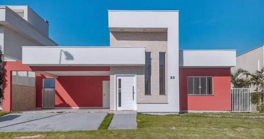 Brognoli Vende: casa em condomínio fechado com 03 domitorio, sendo 02 suites e duas vagas de garagem