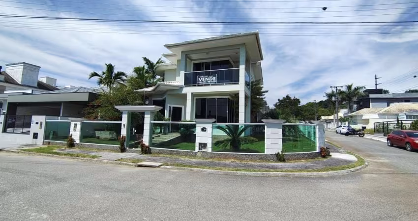 Casa alto padrão Pedra Branca