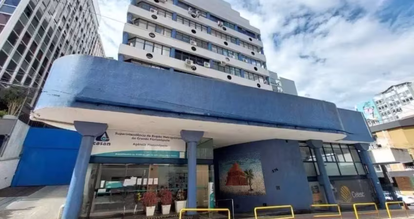 Sala a venda no centro de florianopolis com garagem