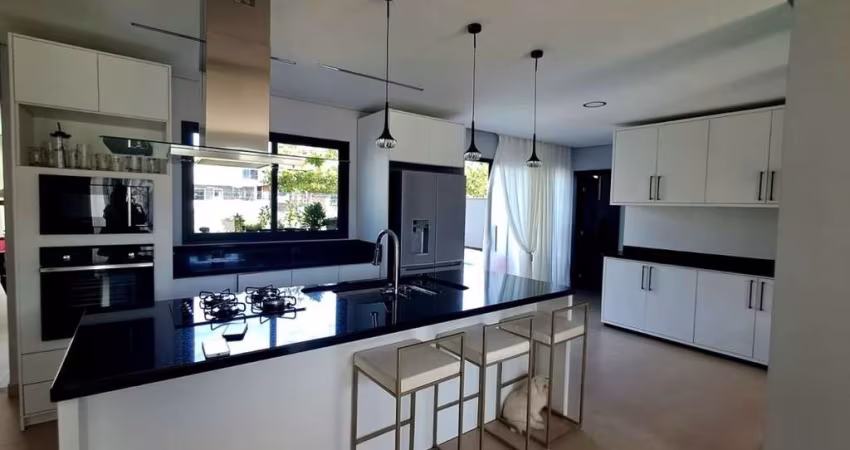 Brognoli Vende  - Casa em Condomínio Ilha das Laranjeiras