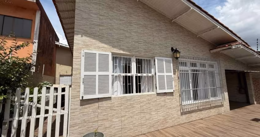 Casa à Venda no Balneário do Estreito - Florianópolis