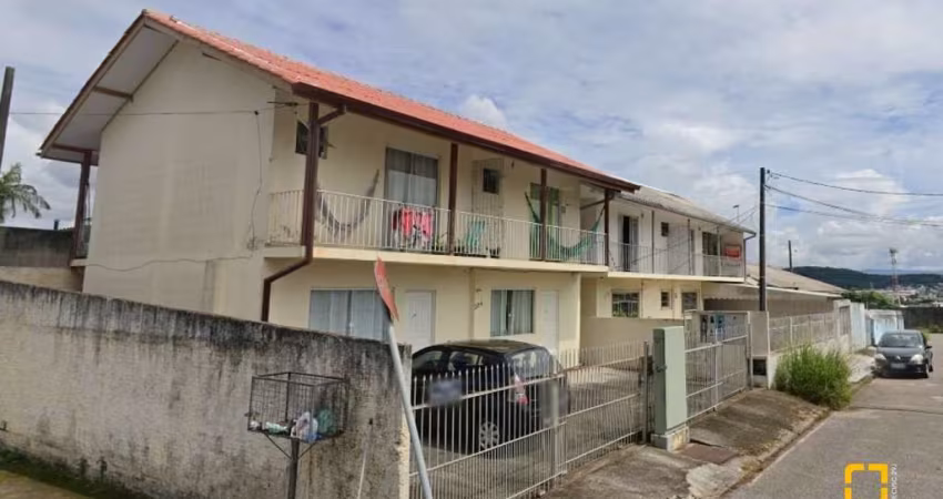 Terreno com 7 casas de locação no bairro Serraria em São José