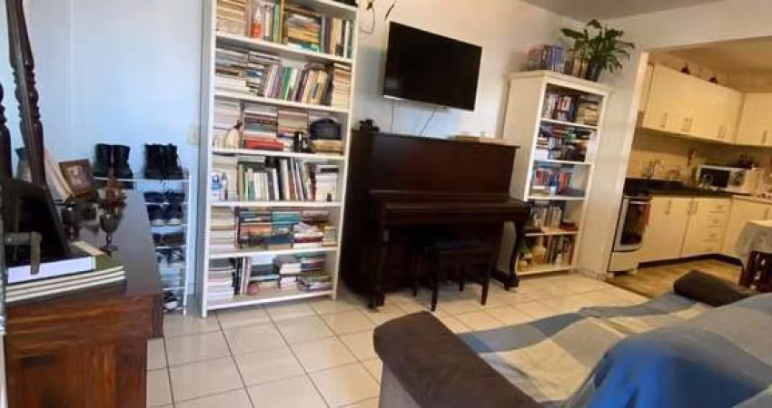 Casa com 4 quartos no Bairro Ipiranga em São José?SC