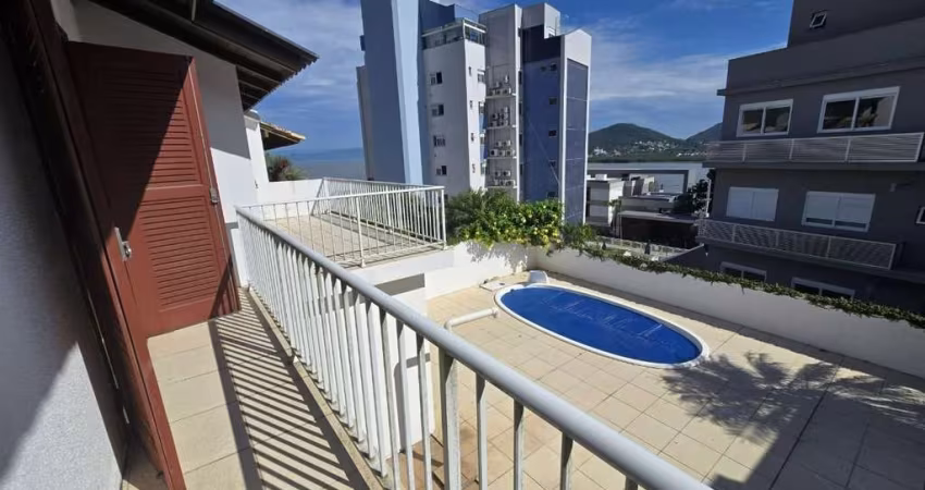 Casa á venda 3 quartos suíte com piscina no João Paulo Florianópolis