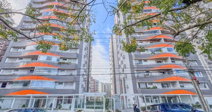 Apartamento - 3 dormitórios - 1 suíte - 2 vagas - centro - florianópolis - sc - hippo