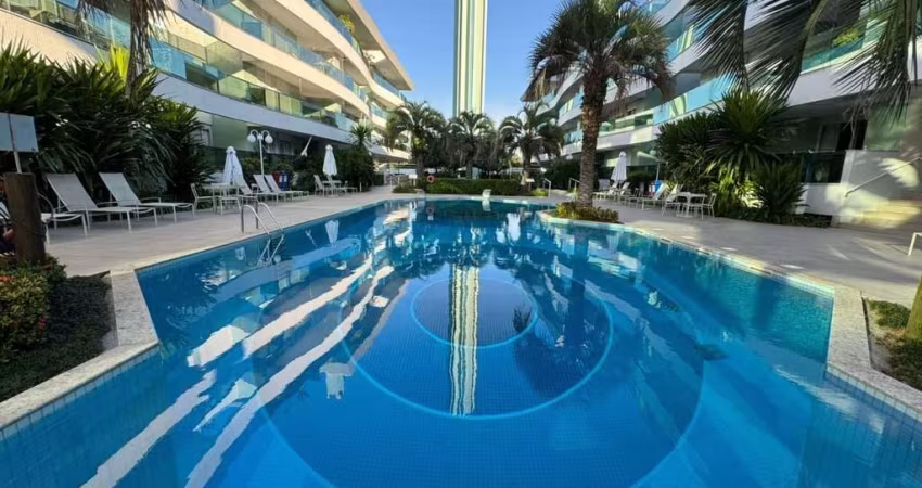 Apartamento à venda 3 suites pé na areia na Cachoeira de Bom Jesus
