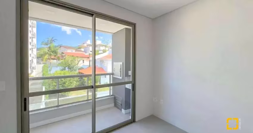 Apartamento - 3 dormitórios - sacada com churrasqueira - 1 vaga - carvoeira - florianópolis - sc
