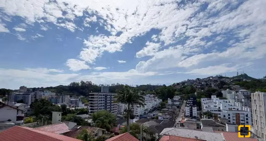 Apartamento - 3 dormitórios - sacada com churrasqueira - 1 vaga - carvoeira - florianópolis - sc