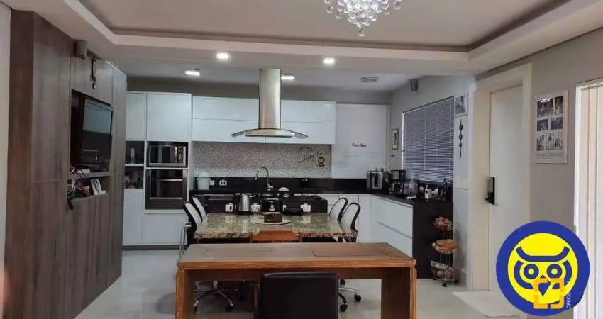 Casa 6 quartos (3 suites) em condomínio fechado no cacupé