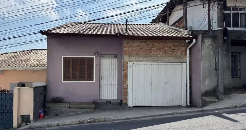 Casa com 3 quartos à venda na Rua General Nestor Passos, Centro, Florianópolis
