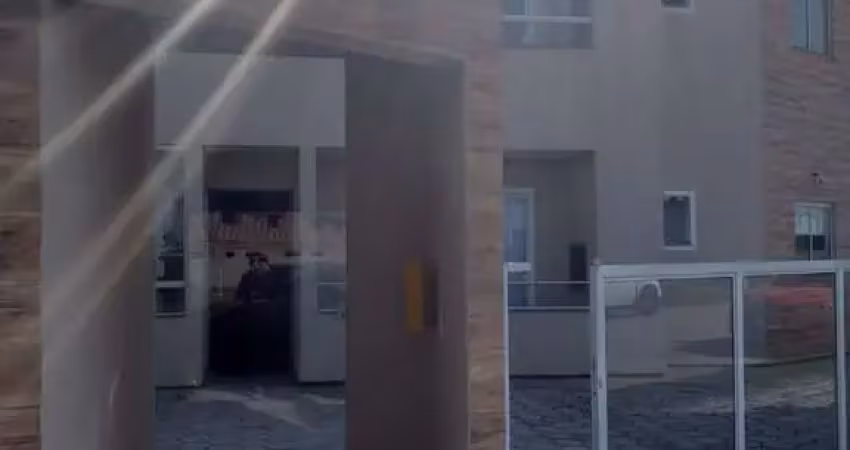 Apto com area privativa de 70m2 2 dormitorios com 1 suite no campeche.