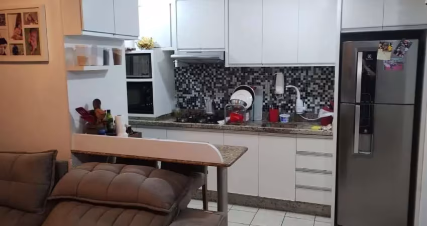 Apartamento 2 dormitórios com vaga de garagem em capoeiras