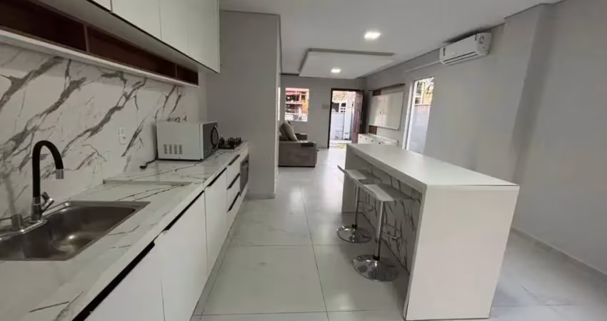 Casa com 3 quartos à venda na Seis de Outubro, 53, Ingleses do Rio Vermelho, Florianópolis