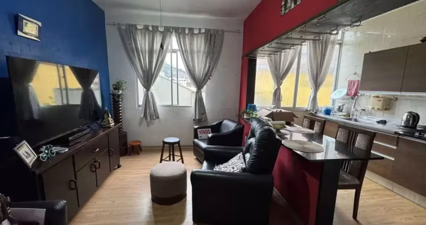 Apartamento com 2 dormitórios, muito bem localizado, próximo ao shopping beiramar - florianópolis -