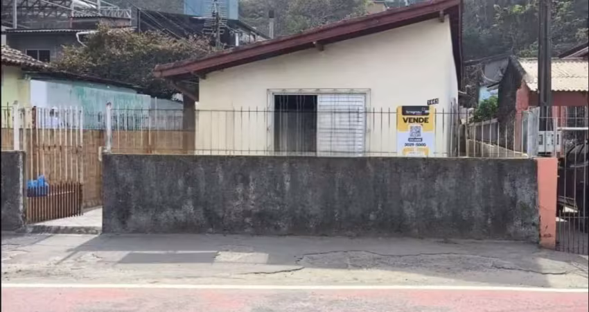 Casa com 4 quartos à venda na Rua João Motta Espezim, 1445, Saco dos Limões, Florianópolis