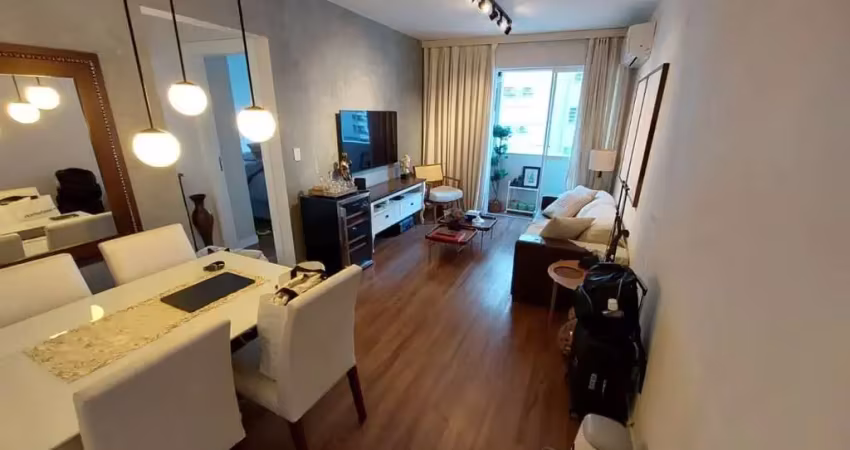 Apartamento 1 quarto finamente mobiliado e reformado no centro nobre