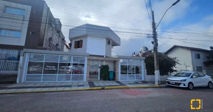 Ponto comercial à venda na Rua Elpídio da Silva Fragoso, 62, Canasvieiras, Florianópolis