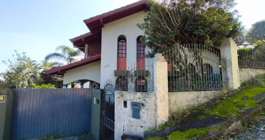 Casa com 6 quartos à venda na Servidão Cantídio João Dias, 279, João Paulo, Florianópolis