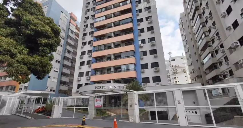 Apto de 3 quartos com 1 suíte em região privilegiada no centro de florianópolis