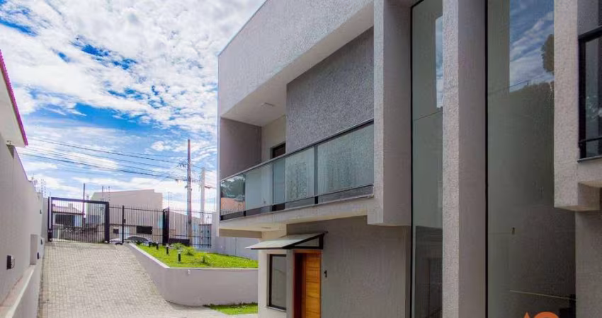 Sobrado com 3 dormitórios à venda, 113 m² por R$ 650.000,00 - Tingui - Curitiba/PR