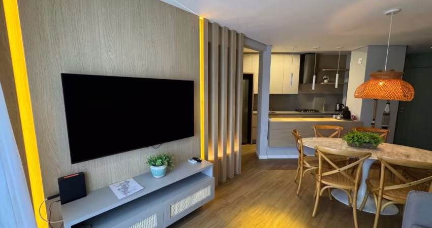 Apartamento mobiliado e decorado  à 300 mt do mar praia ingleses