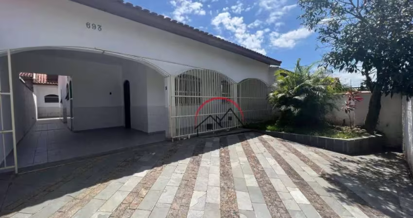 Casa com 3 quartos à venda na Rua Dona Julia, 693, Balneário Três Marias, Peruíbe