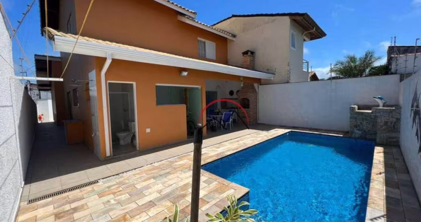 Casa à venda em Peruíbe - SP