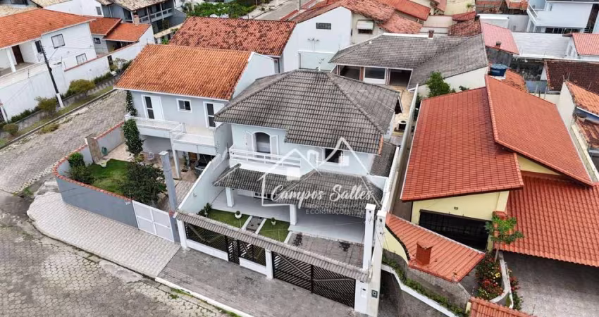 Casa à venda em Peruíbe/SP