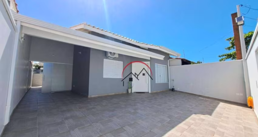 Casa com 3 dormitórios à venda, 161 m² por R$ 800.000,00 - Jardim Icaraiba - Peruíbe/SP