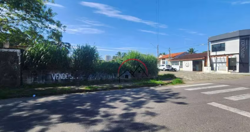 Terreno à venda na Rua Tucuruvi, 7, Centro, Peruíbe