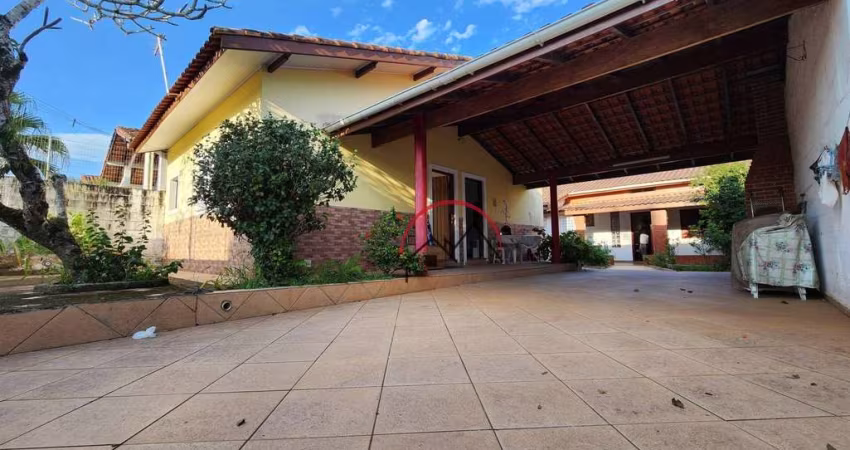 Casa à venda em Peruíbe/SP