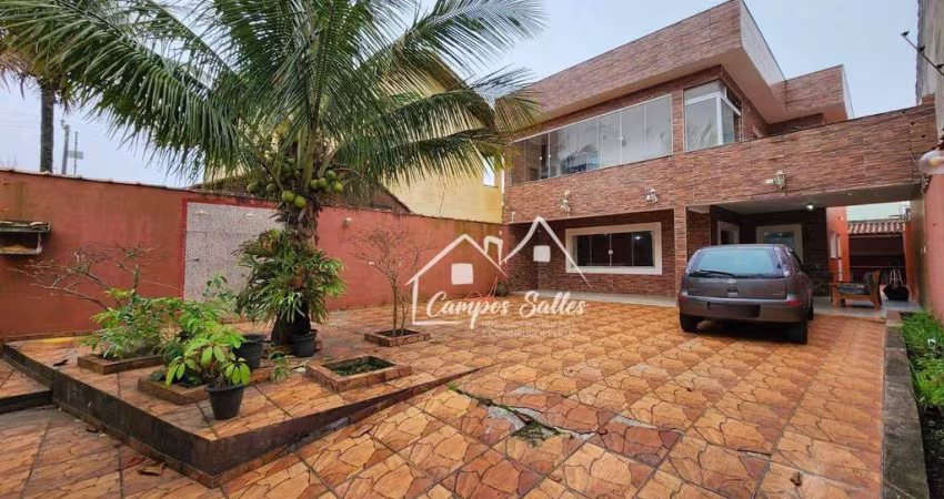 Casa à venda em Peruíbe - SP