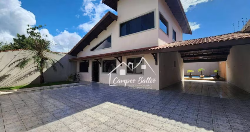Casa à venda em Peruíbe/SP