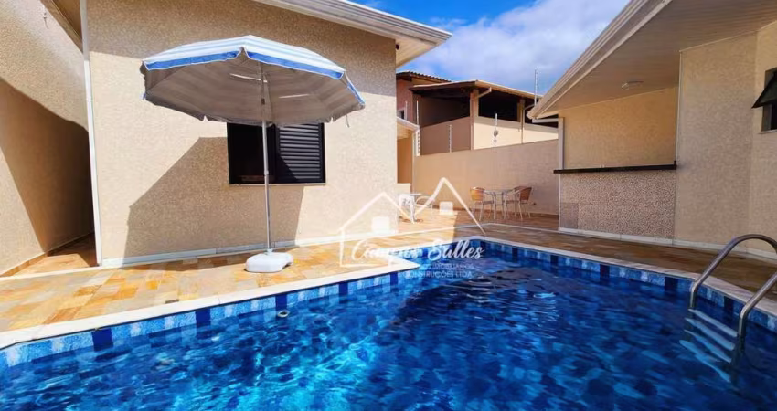 Casa à venda com piscina, 3 quartos, sendo 1 suíte em Peruíbe, no bairro Jardim Beira Mar