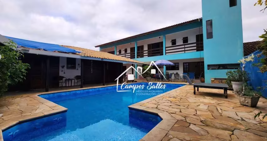 Casa com 6 quartos à venda na Rua Maria Ferreira Araujo, 333, Vila Romar, Peruíbe