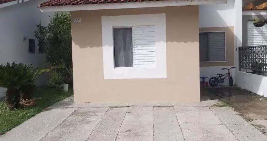 Casa de 2 dorms c/ suite em Condominio no Eug de Melo Sao Jose dos Campos SP