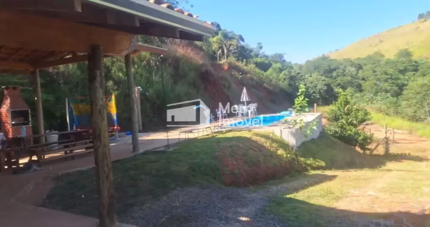 Chacara com 1650m² com casa de 80 m² com rancho e piscina- no buquirinhall - são jose dos campos