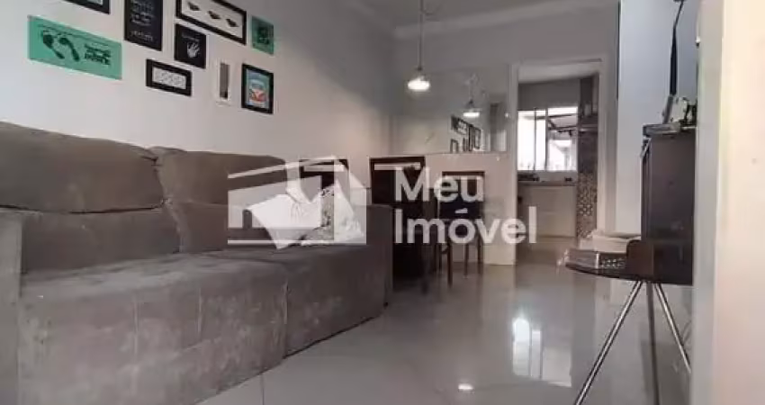 Sobrado de 02 quartos em condomínio fechado zona leste