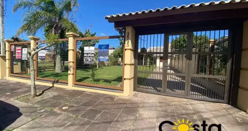Casa com 2 quartos à venda na Zona Nova, Tramandaí 