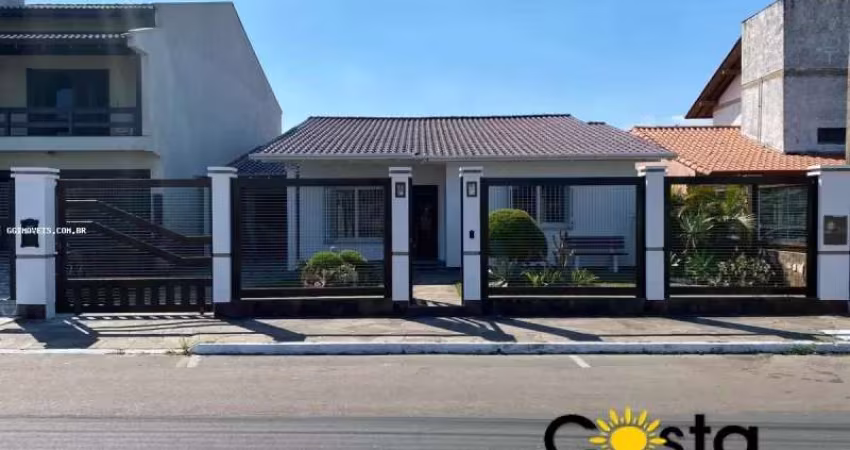 Casa em Ótima Localização em Tramandaí