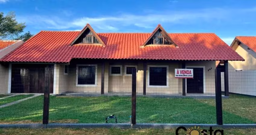 Casa Próximo do Mar com Piscina em Nova Tramandaí