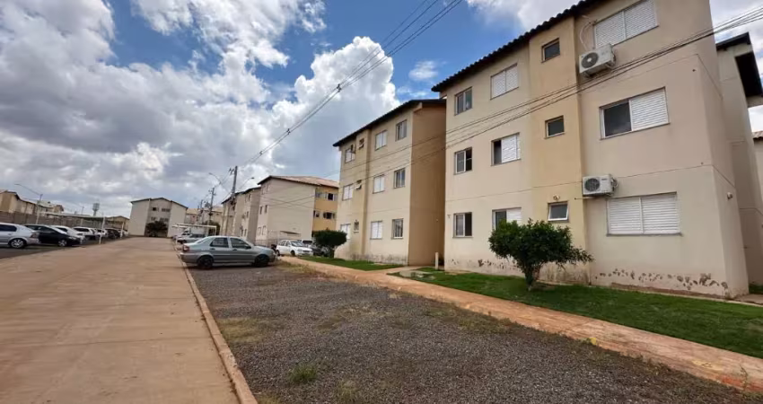apartmento com 02 quartos - residencial itajobi