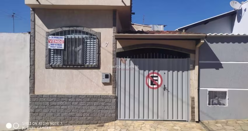 Casa na entrada do são joão, ao lado do mineirão.